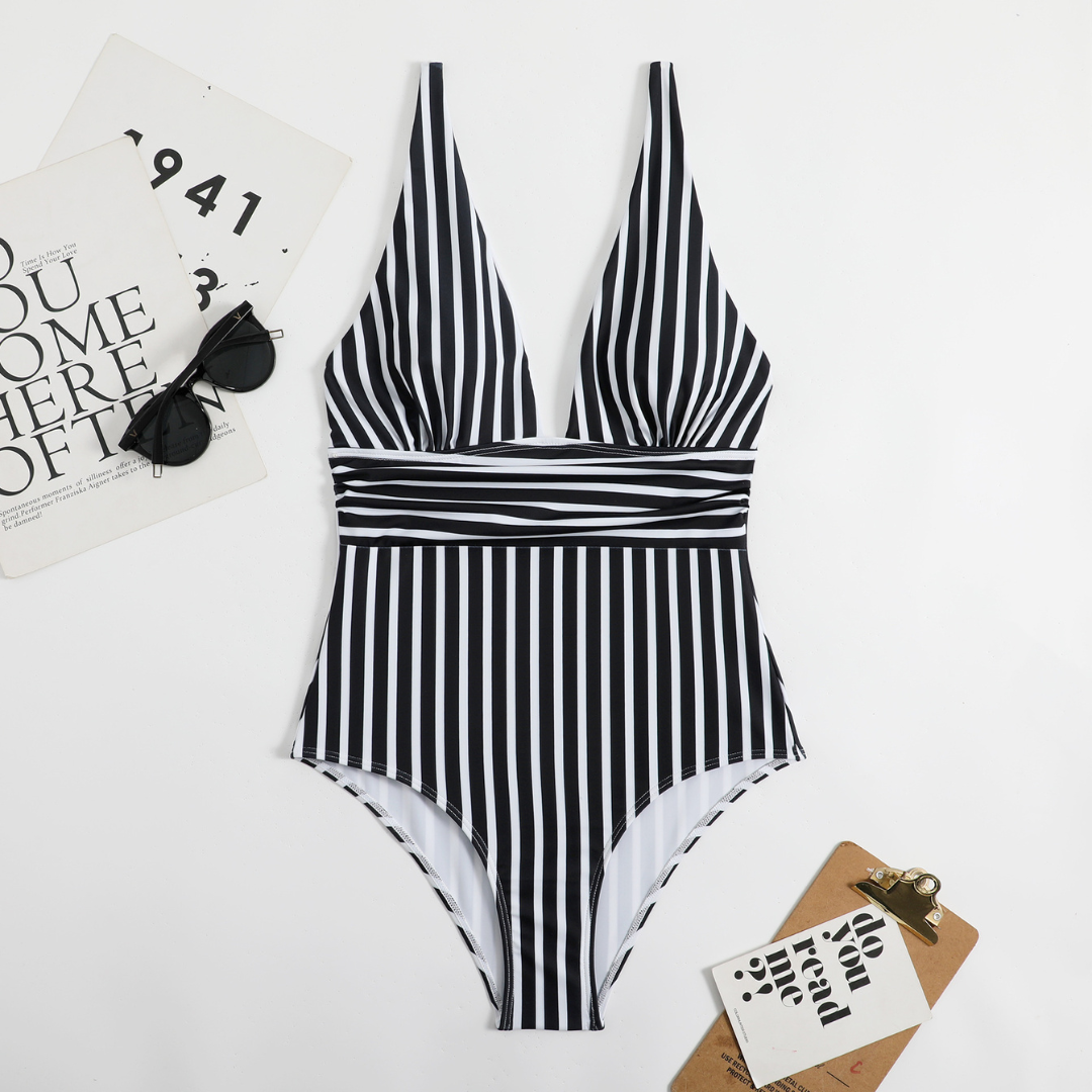 LagunaLuxe™ — Sculpt Your Curves and Shine with Unstoppable Beach Confidence