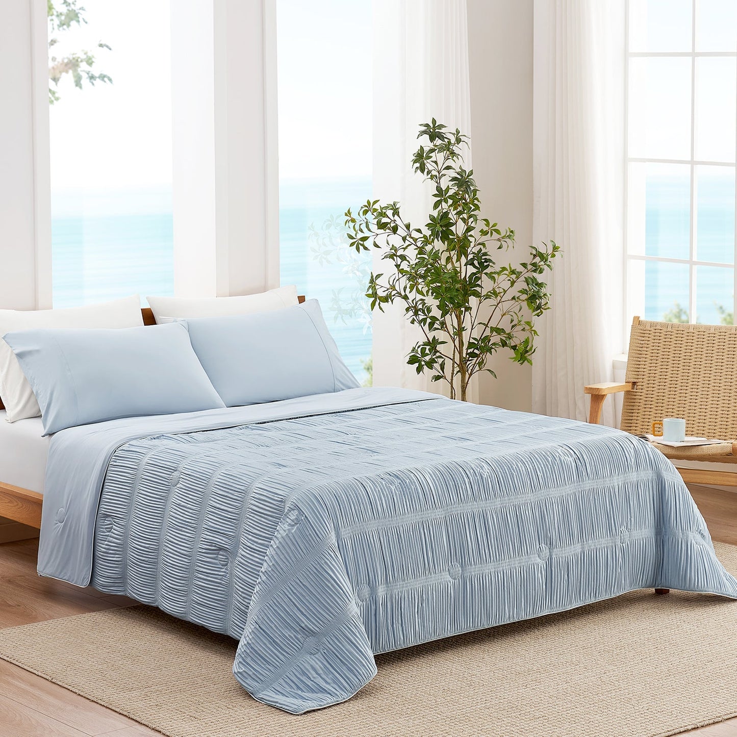 Cooling Comforter | Striped Design | Lightweight Breathable Fabric for Hot Sleepers