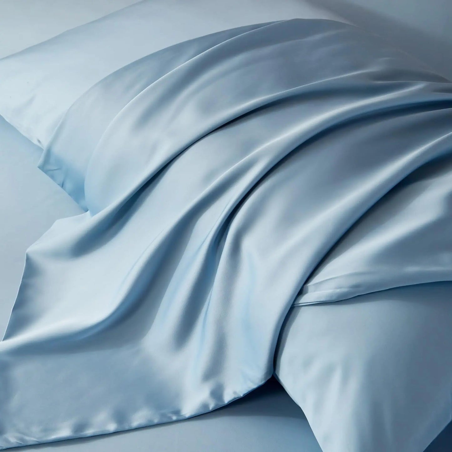 Duvet Cover Set | Silky Cooling Bamboo Viscose | Zipper Closure | Lightweight Summer Comfort