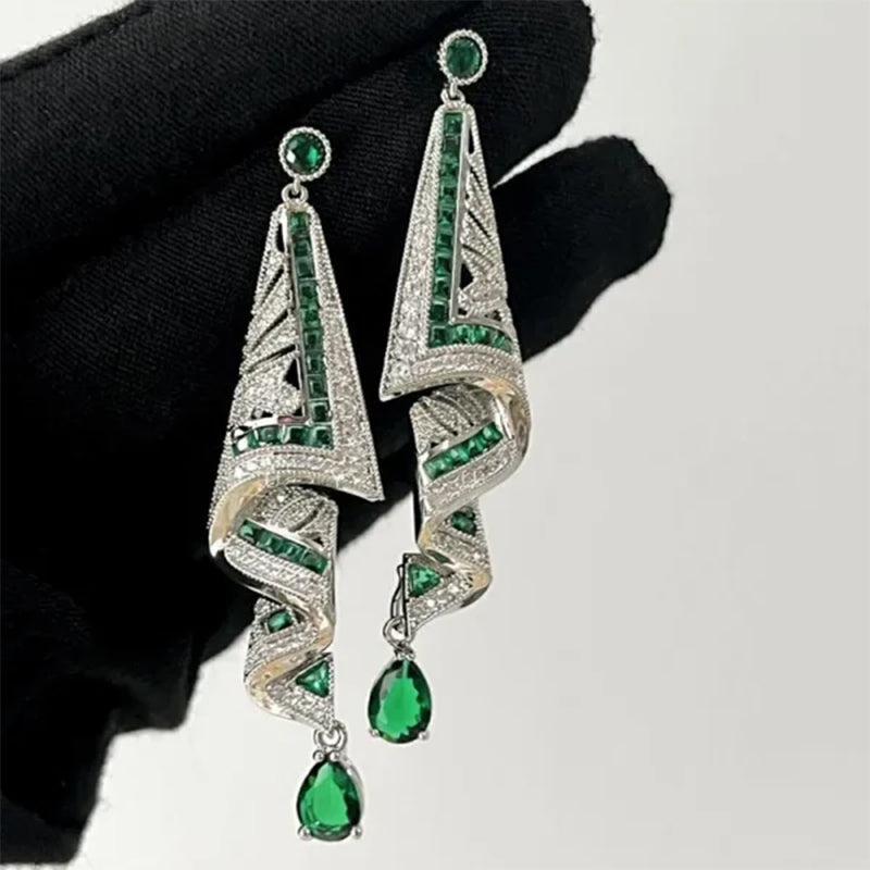 VeroLuxe™ Earrings — Unleash Effortless Elegance with All-Day Comfort and Captivating Sparkle