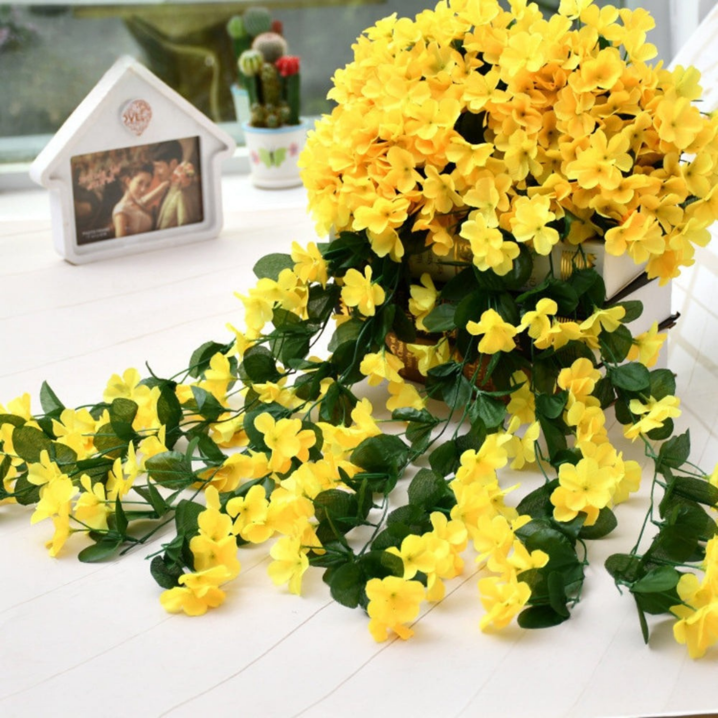 LuraBloom™ — Effortless Elegance That Keeps Your Home Forever Fresh and Radiant