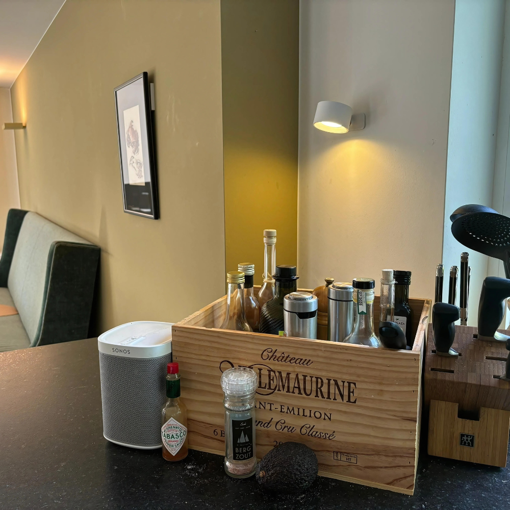 LumeSphere™ — Effortless Glow That Moves With Your Mood and Style