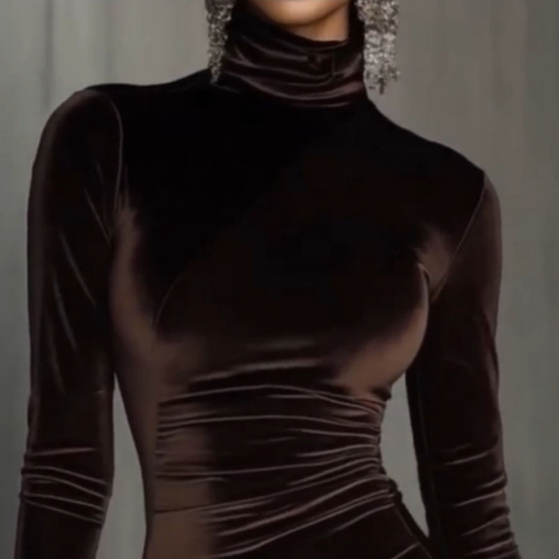 LumaVera™ Lace Dress — Flaunt Every Curve with Unstoppable Radiance and Grace