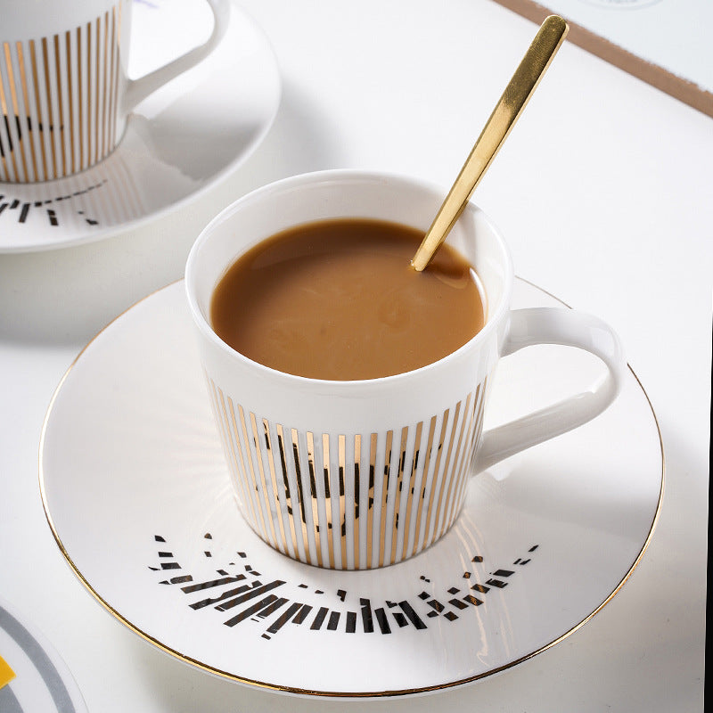 LumaPulse™ Cup — Ignite Your Creativity with Every Mesmerizing Sip