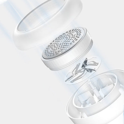 LuxeWeave™ — Instantly Revive Your Clothes for Sharp, Head-Turning Confidence