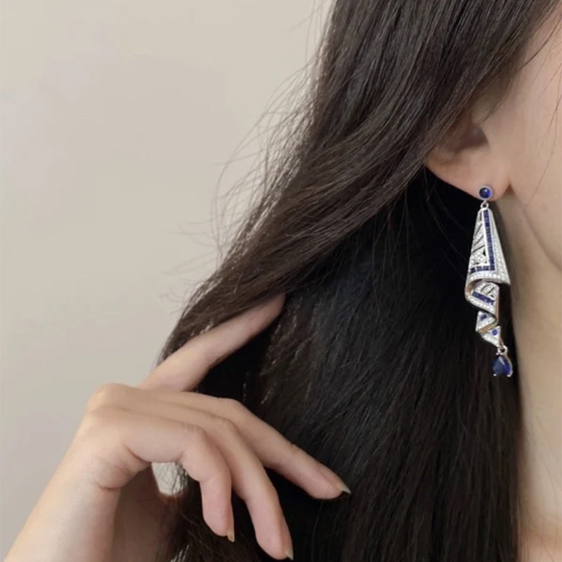 VeroLuxe™ Earrings — Unleash Effortless Elegance with All-Day Comfort and Captivating Sparkle