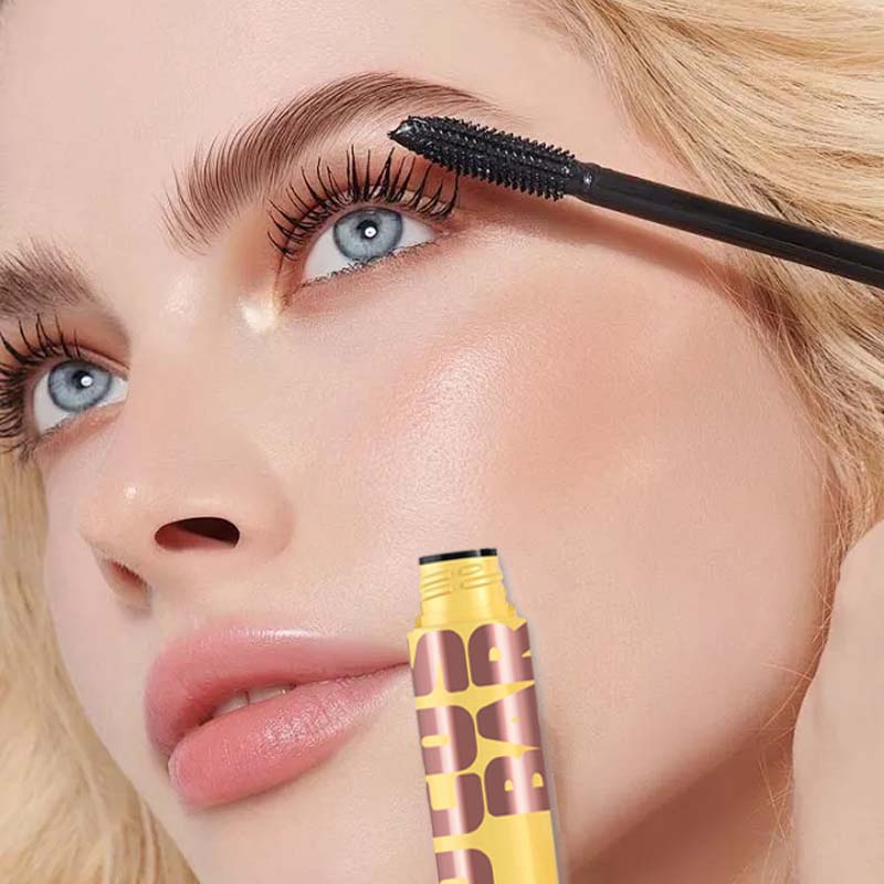 LashElevate™ — All-Day Lash Power That Commands Attention Without a Flake or Clump