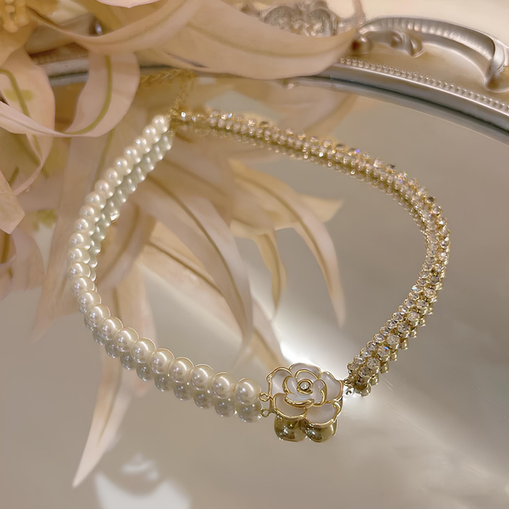AuraVive™ — Unleash Irresistible Confidence with Every Stunning Detail