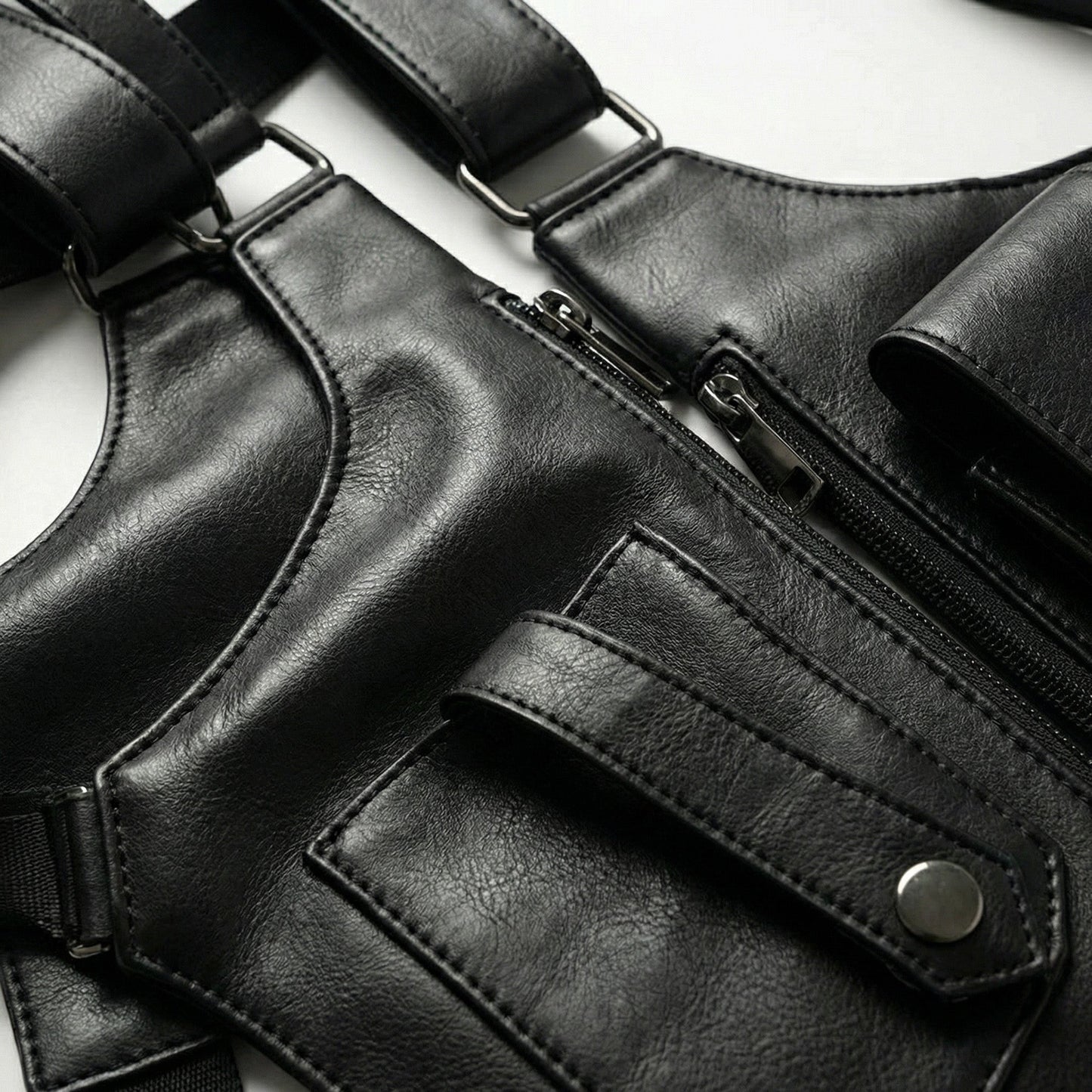 VetraLux™ Signature Satchel — Own Every Moment with Effortless Style and Unmatched Strength