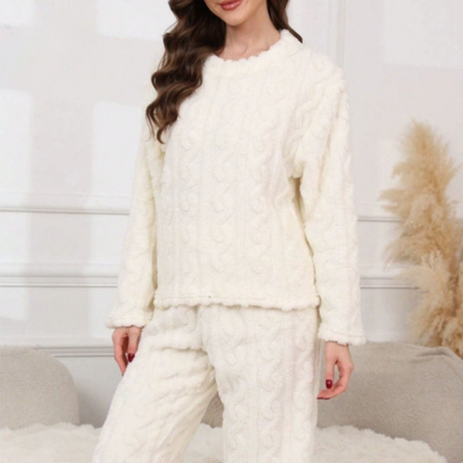 LumaTherm™ Pajama Set — Wrap Yourself in Silky Soft Warmth That Ends Sleepless, Chilly Nights