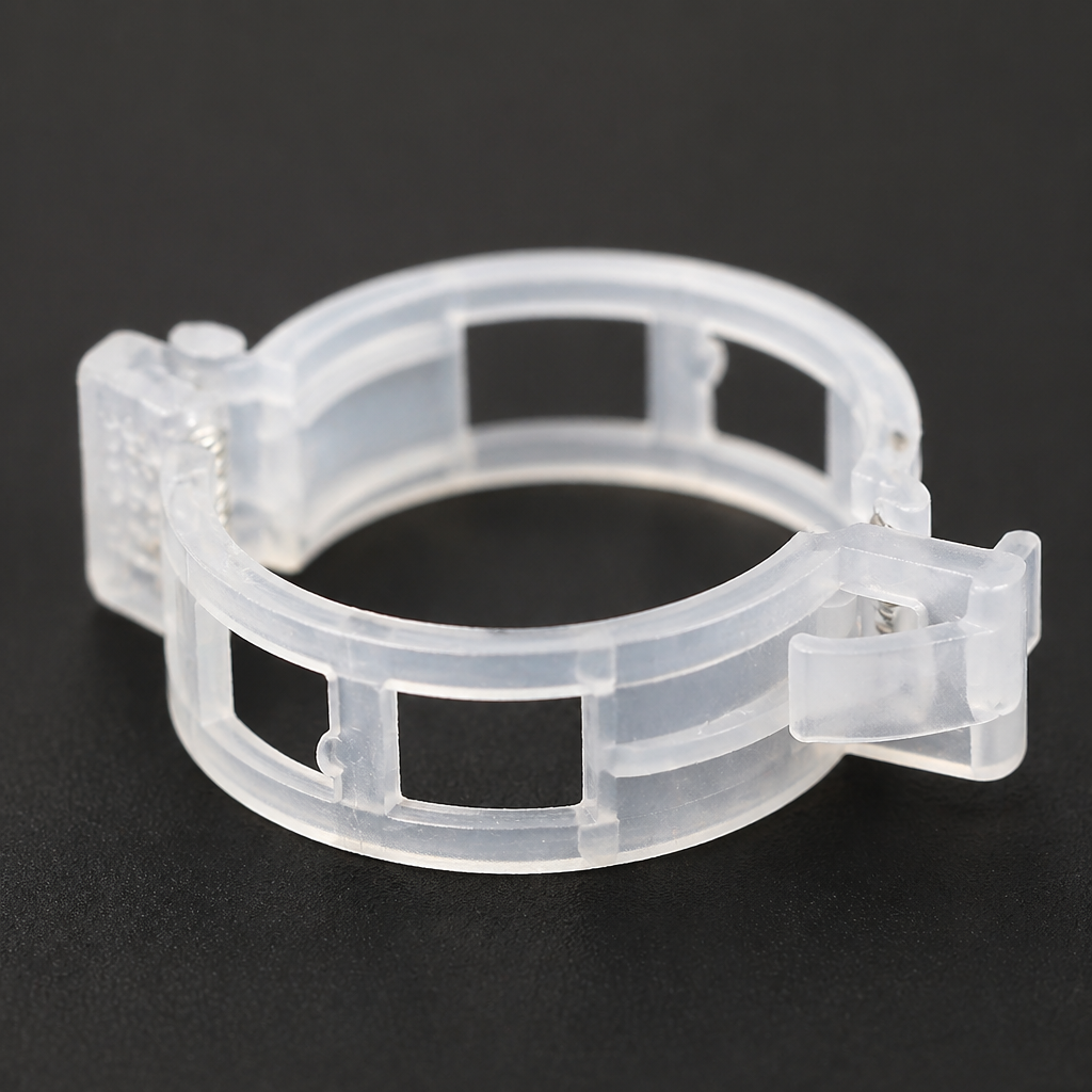 VerdiClip™ — Keep Tomatoes Upright, Skip the Twist Ties, Protect Every Stem from Breaking