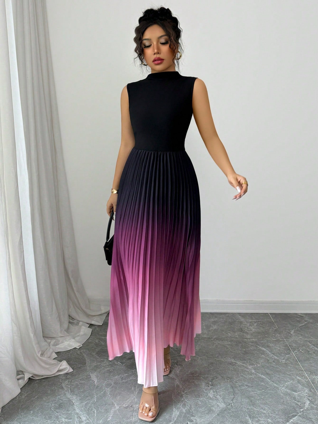 VioraVibe™ Dress — Own Every Curve with Fade-Proof, Effortless Glam