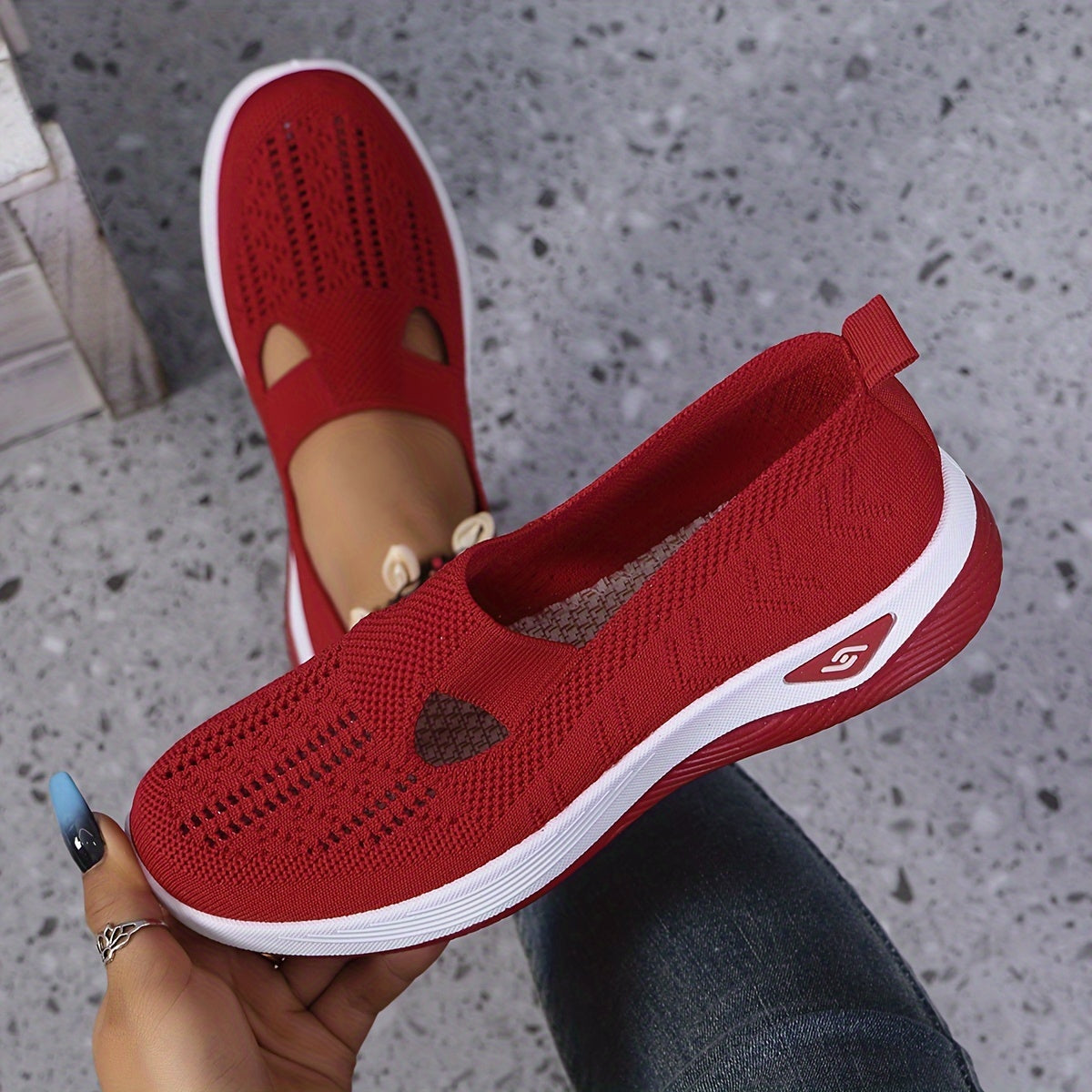 StriFlex™ Sneakers — Experience All-Day Freedom and Effortless Confidence in Every Step