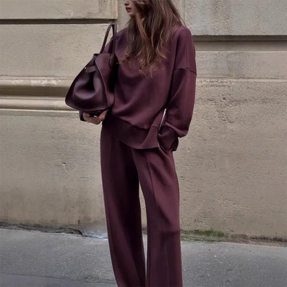 EmberaLux™ — Wrap Yourself in Effortless Warmth and Flawless Confidence