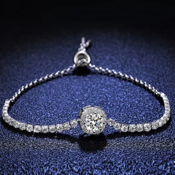 VelaLuxe™ — Embrace Every Moment with Perfect Fit and Endless Radiance