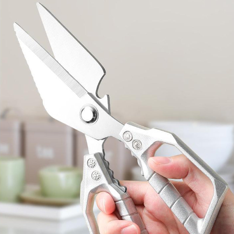 BladeForce™ Titanium Shears — Effortless Power That Makes Every Cut a Kitchen Victory