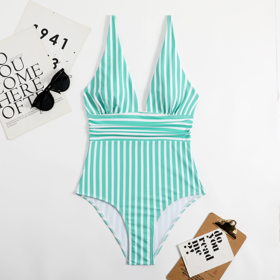 LagunaLuxe™ — Sculpt Your Curves and Shine with Unstoppable Beach Confidence