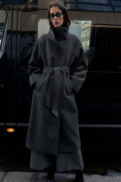 Frostveil™ Wool Coat — Flaunt Your Shape with Breathable Warmth and Effortless Elegance