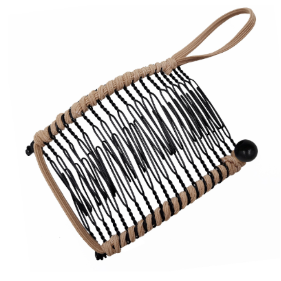 ForteClasp™ — Unshakable Hold That Empowers Your Thick Hair All Day
