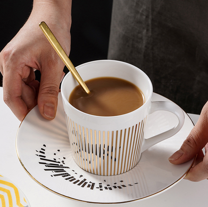 LumaPulse™ Cup — Ignite Your Creativity with Every Mesmerizing Sip
