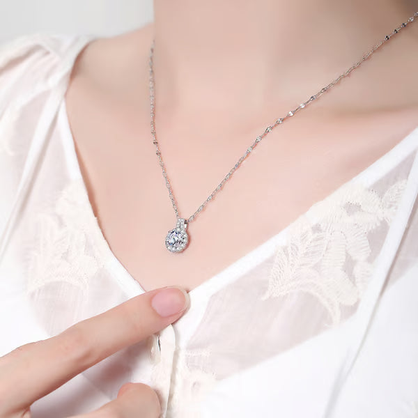 Radianta™ Necklace — Unleash Your Inner Fire with Every Sparkle