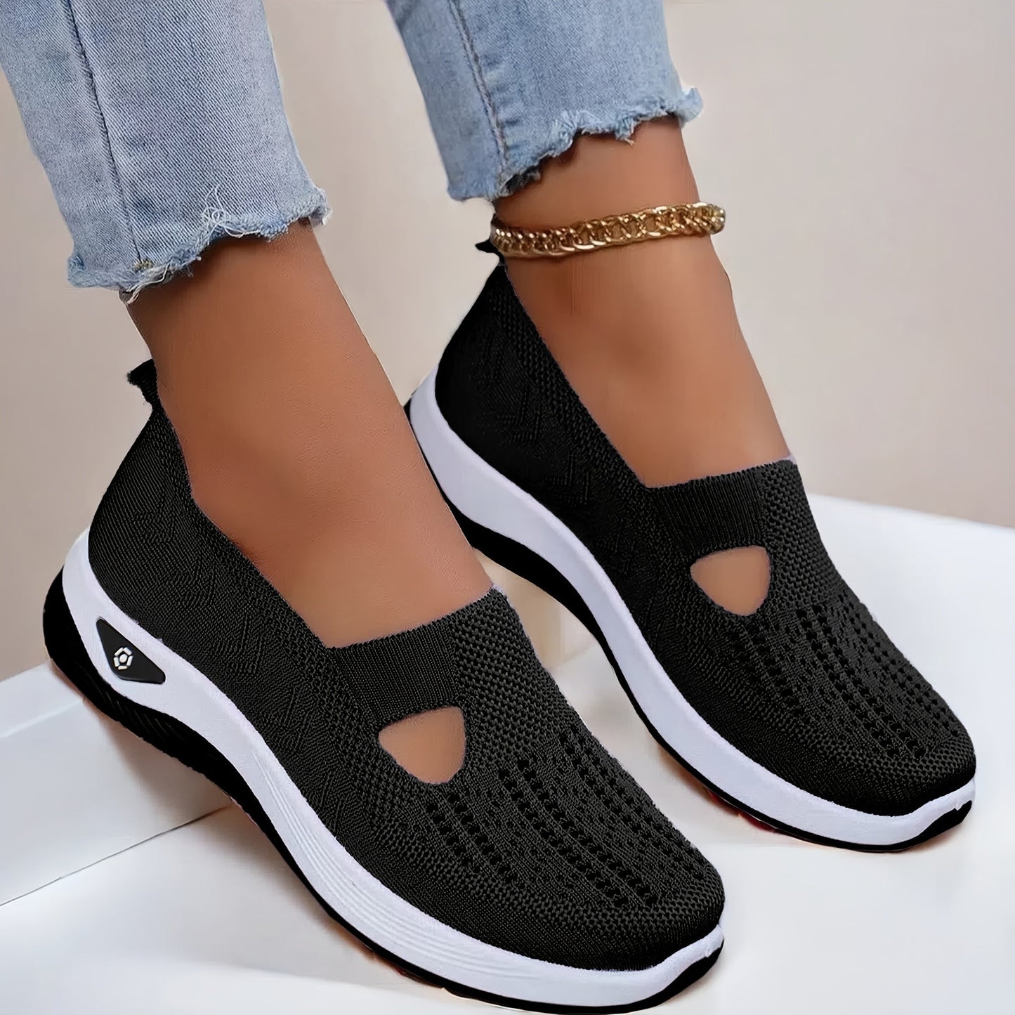 StriFlex™ Sneakers — Experience All-Day Freedom and Effortless Confidence in Every Step