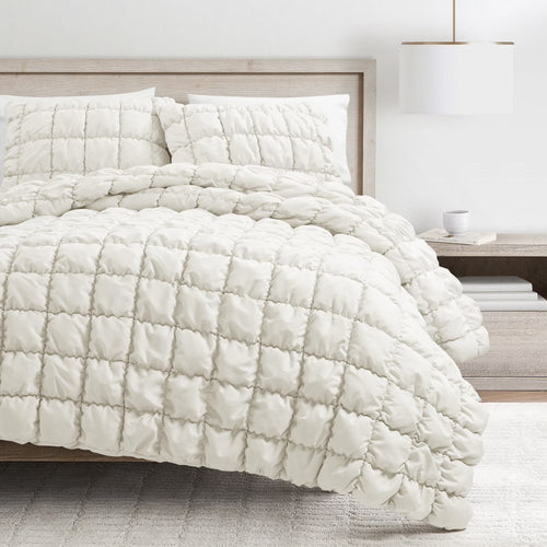 Comforter Set | Plush Microfiber | Three-Piece with Pillowcases | All-Season Comfort