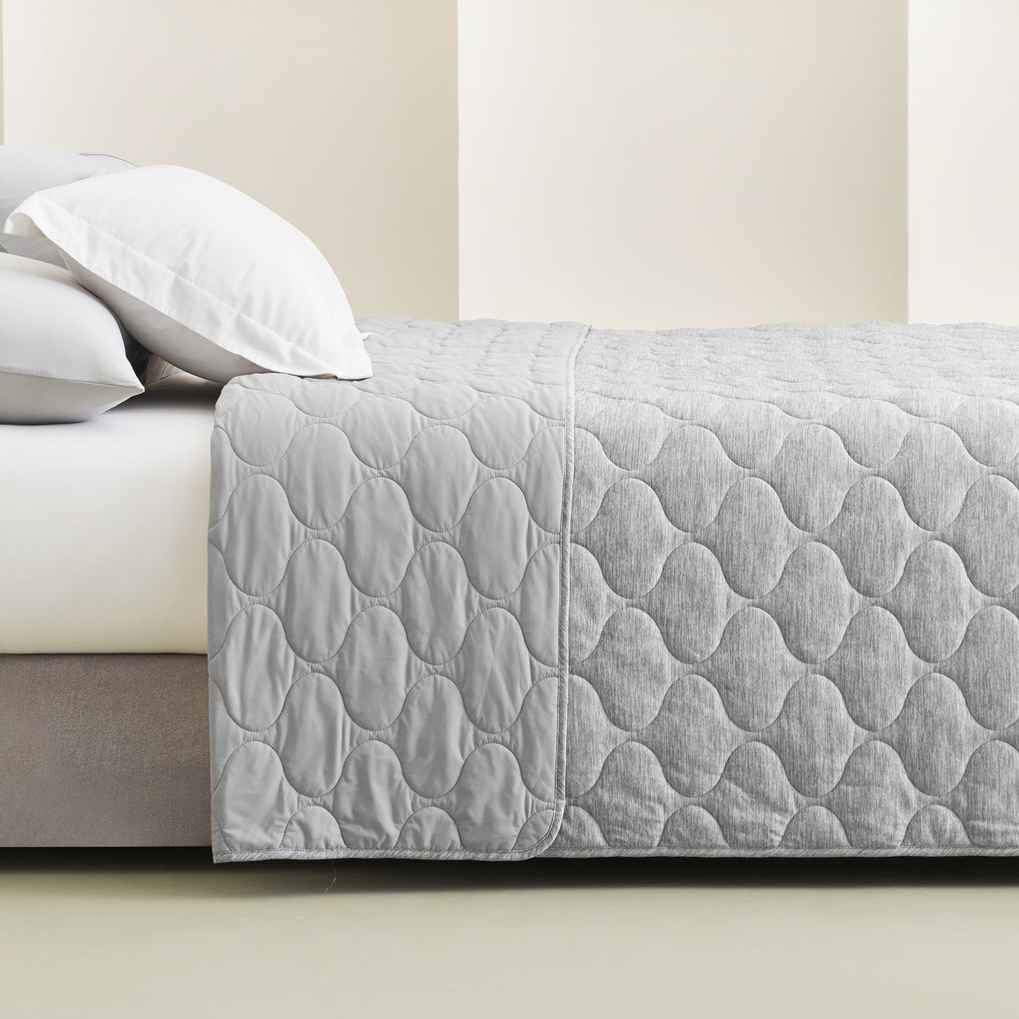 Cooling Blanket for Hot Sleepers | Japanese Cooling Fabric | Double-Sided Design & Machine Washable