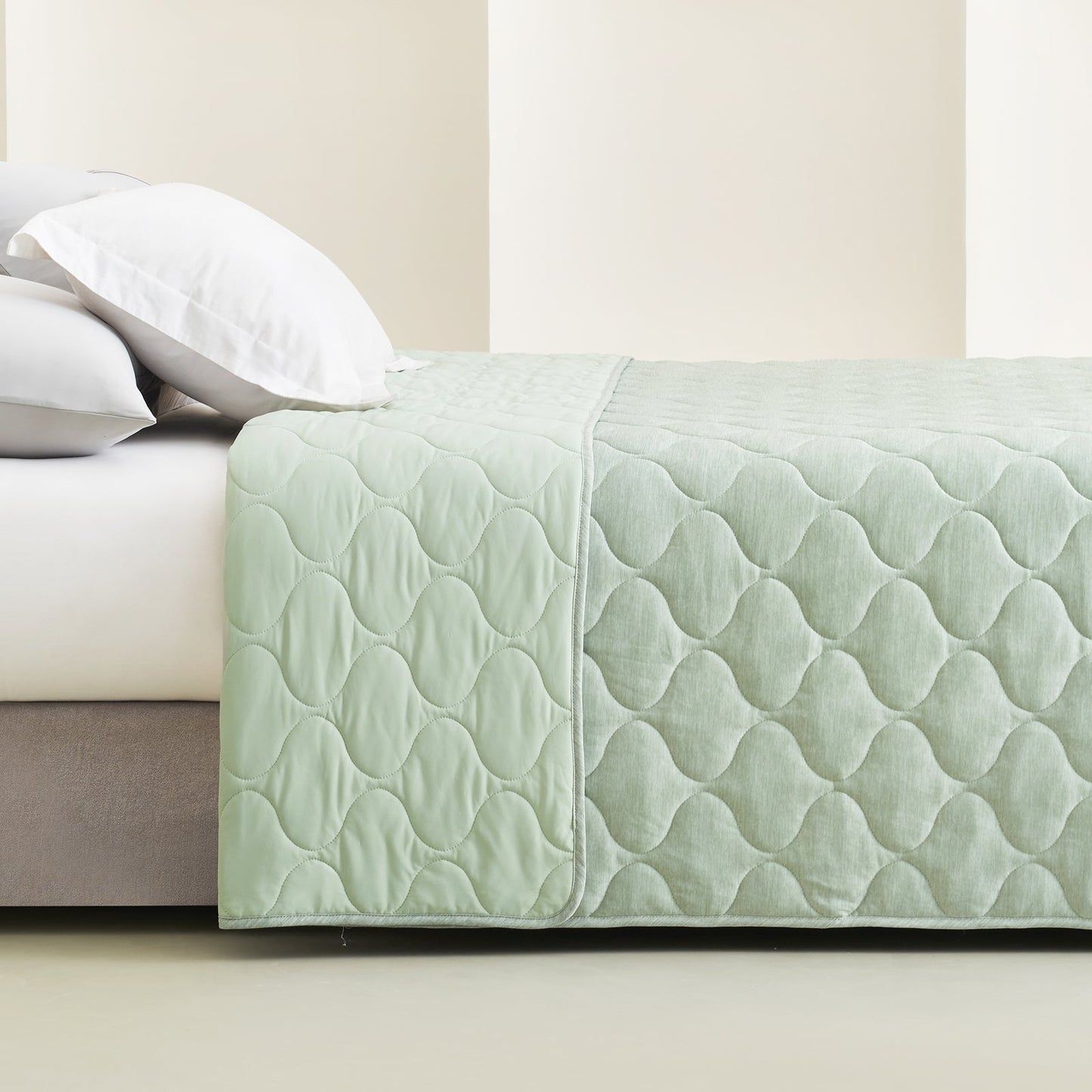 Cooling Blanket for Hot Sleepers | Japanese Cooling Fabric | Double-Sided Design & Machine Washable