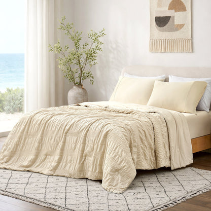 Cooling Comforter | Seersucker & Advanced Airflow | Lightweight, Machine-Washable | For Hot Sleepers