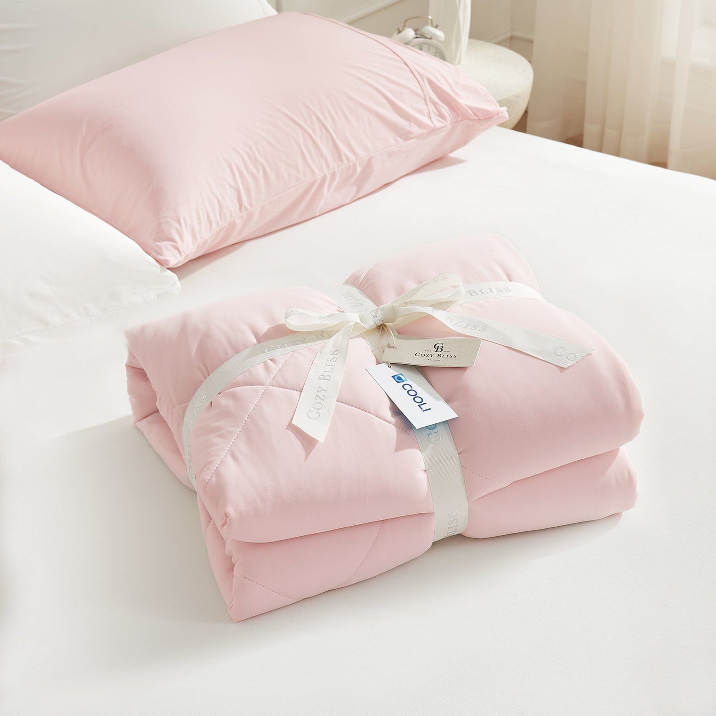 Cooling Comforter for Hot Sleepers | Japanese Cooling Fabric | Breathable Lightweight | Summer-Ready