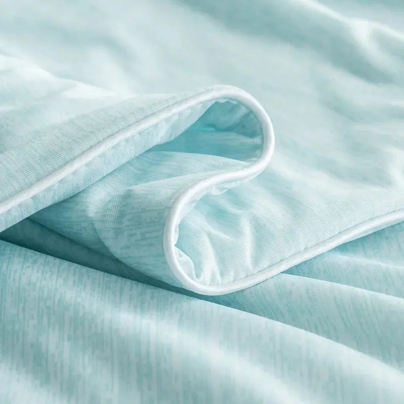 Cooling Summer Blanket | Double-Sided Cooling Fabric | Lightweight Breathable Polyester