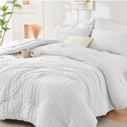 Duvet Cover Set | Brushed Microfiber Seersucker | Zipper Closure & Corner Ties