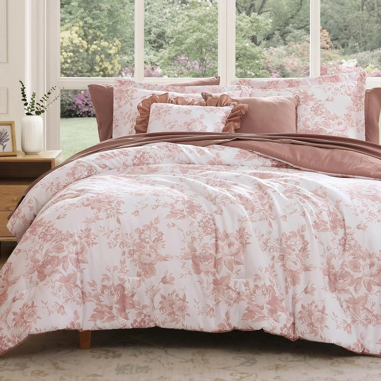 Duvet Cover Set | Elegant Floral Design | Soft Microfiber & Hidden Zipper | Cozy Bedroom Aesthetic