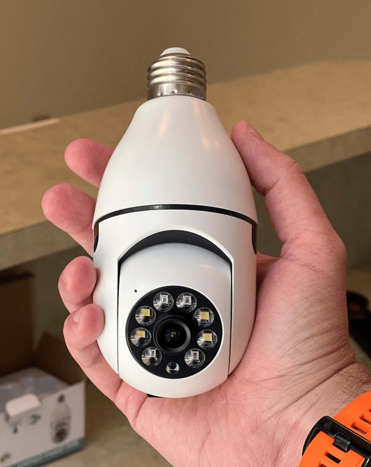 Light Bulb Security Camera | 360° Motion Tracking | High-Resolution & Two-Way Audio