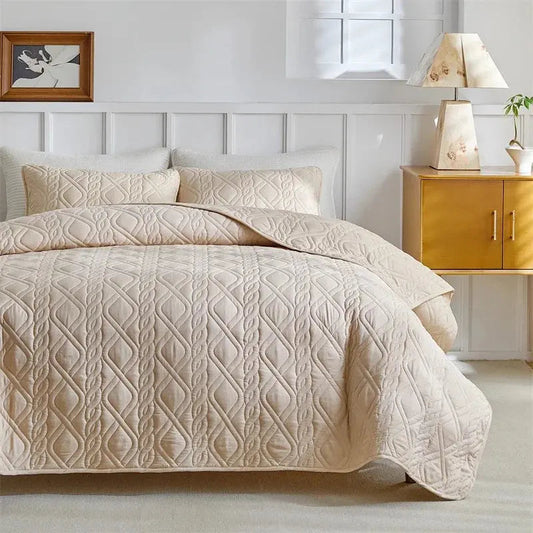 Lightweight Bedspread Set | Double-Sided Quilt Design | Breathable Polyester for Queen Beds