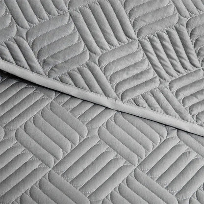 Lightweight Bedspread Set | Double-Sided Quilt Design | Breathable Polyester for Queen Beds