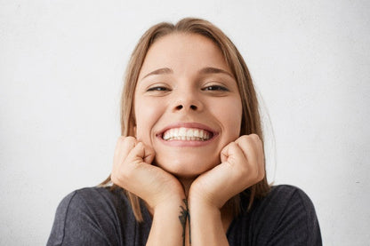 Removable Dental Veneer | Natural-Looking Custom Fit | Lightweight & Reusable | Daily Use