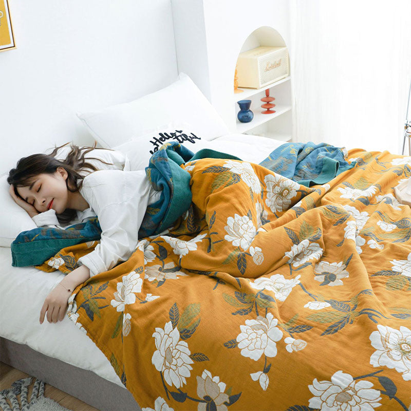 Reversible Cotton Quilt | Boho Yellow Floral Design | Machine Washable | Year-Round Comfort