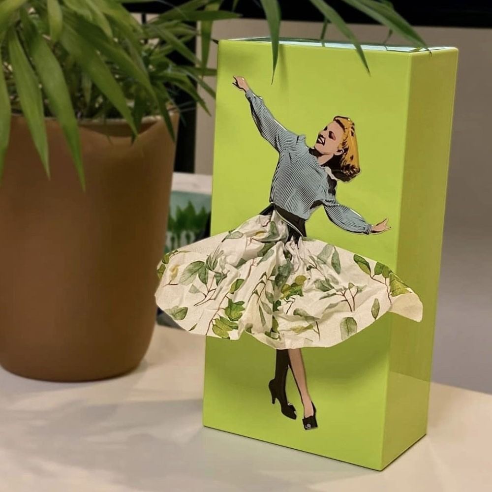 Tissue Box Cover | Interactive Flying Skirt Design | Weighted Base & Reusable | 25x13x8 cm