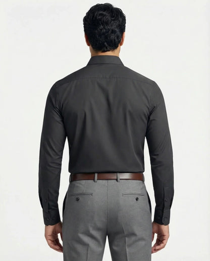 ValorEdge™ Shirt — Own Every Moment with Unstoppable Sharpness and Comfort