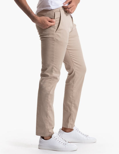 StrideCraft™ Chinos — Own Every Move with Pants That Stay Sharp and Comfortable All Day