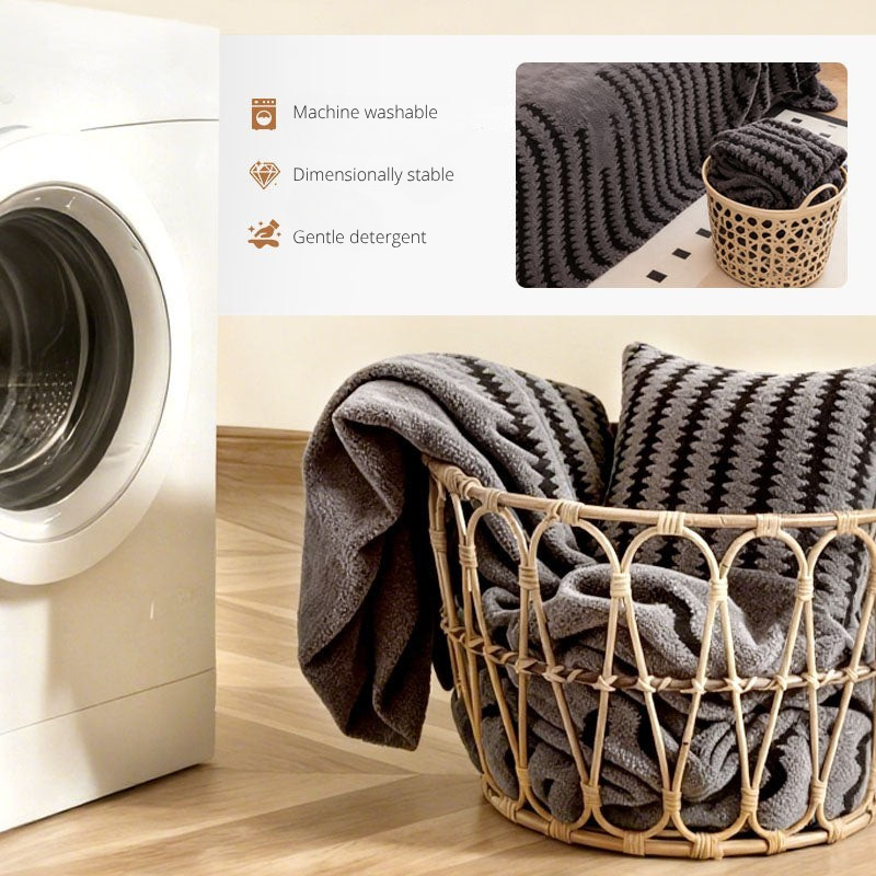 VeluraFit™ — Transform Your Sofa Into a Cozy, Pristine Haven Instantly