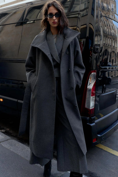 Frostveil™ Wool Coat — Flaunt Your Shape with Breathable Warmth and Effortless Elegance
