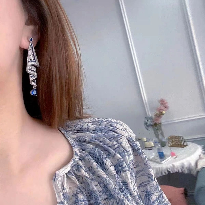VeroLuxe™ Earrings — Unleash Effortless Elegance with All-Day Comfort and Captivating Sparkle