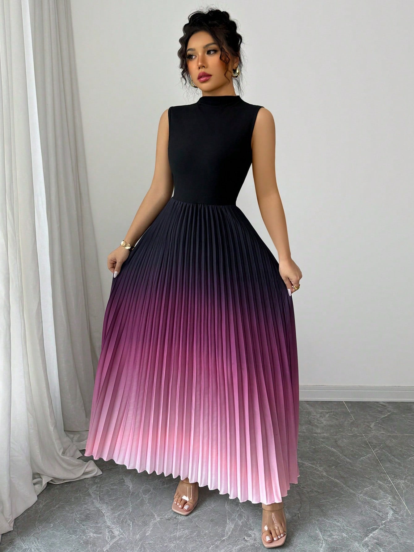 VioraVibe™ Dress — Own Every Curve with Fade-Proof, Effortless Glam