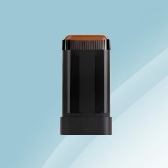 SilqueMist™ — Instant, Chemical-Free Root Rescue for Confidence on the Go