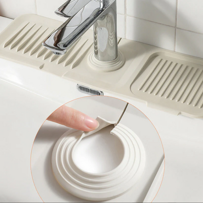 LiquiLift™ — Say Goodbye to Water Mess and Hello to Spotless, Lightning-Fast Drying
