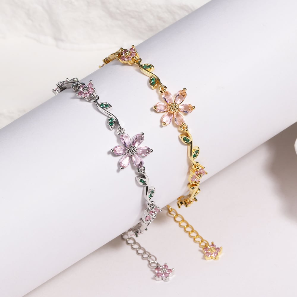 FloraLuxe™ Bracelet — Wear Feather-Light Elegance That Boosts Confidence Instantly
