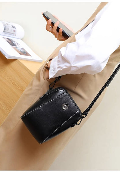 Velozia™ Crossbody — Unlock Effortless Freedom and Confidence Everywhere You Go